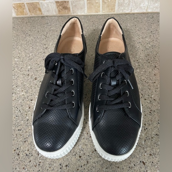 Soul Naturalizer Women’s Topaz2 Black Oxford Lace Up Sneaker Size 10W - Picture 2 of 10